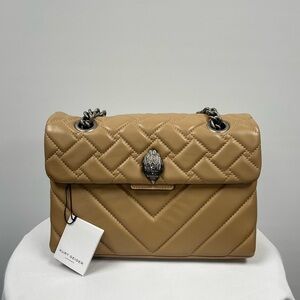 Kurt Geiger Purse. (B23)
